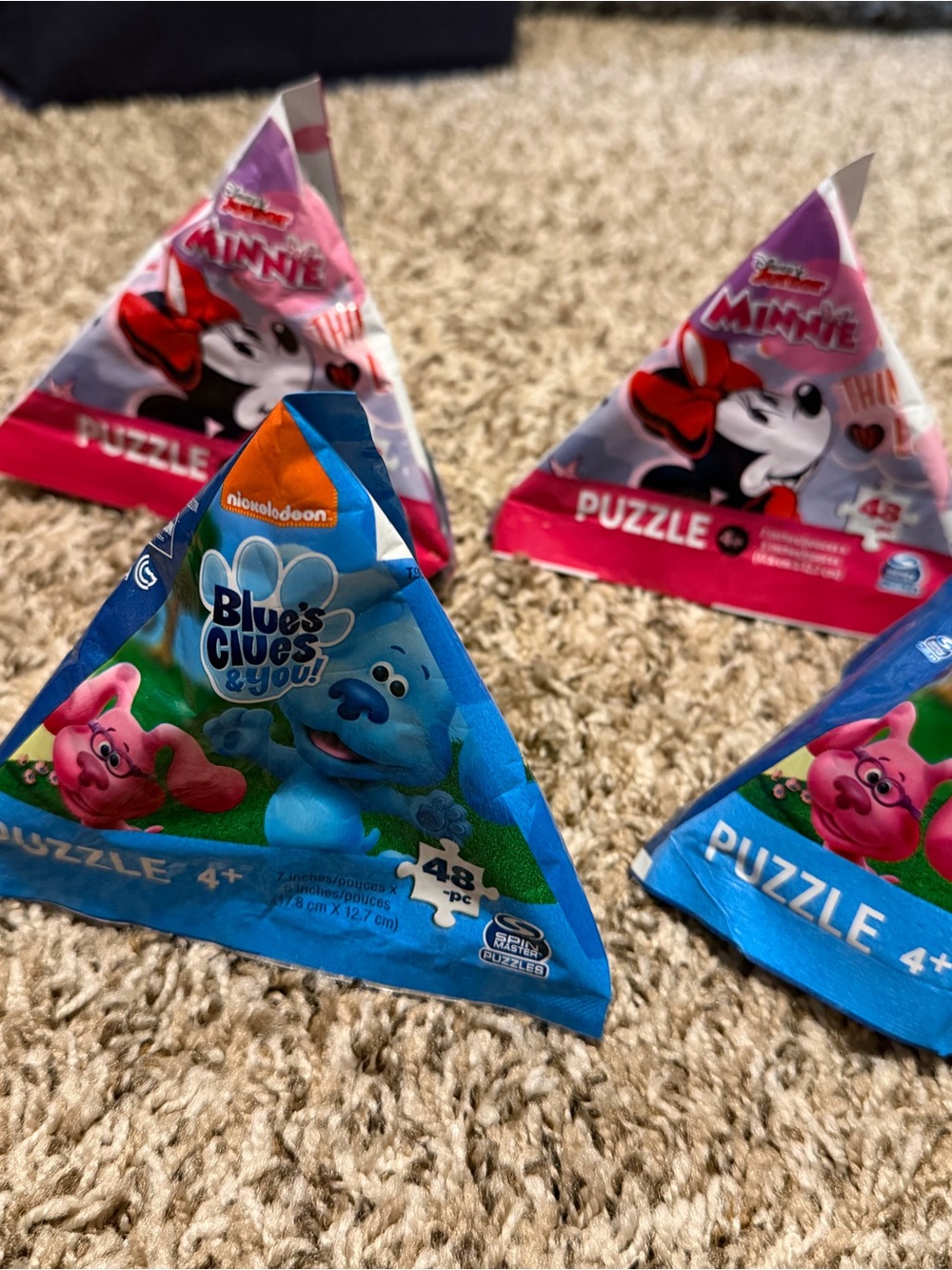 2 Blue's Clues & 2 Minnie Mouse -Piece Triangle Puzzle - Blue & Pink